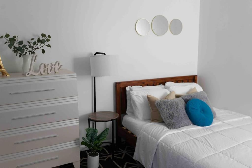 Newly Renovated Condo 5 Min From Airport Miami Exterior foto